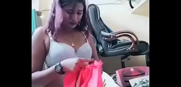  Swathi naidu exchanging dress and getting ready for shoot part-1